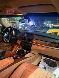 بی ئێم دەبڵیو X6